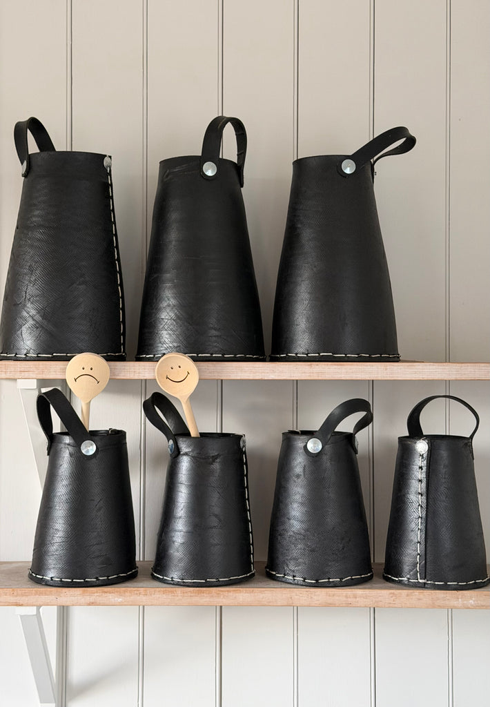 recycled tyre buckets