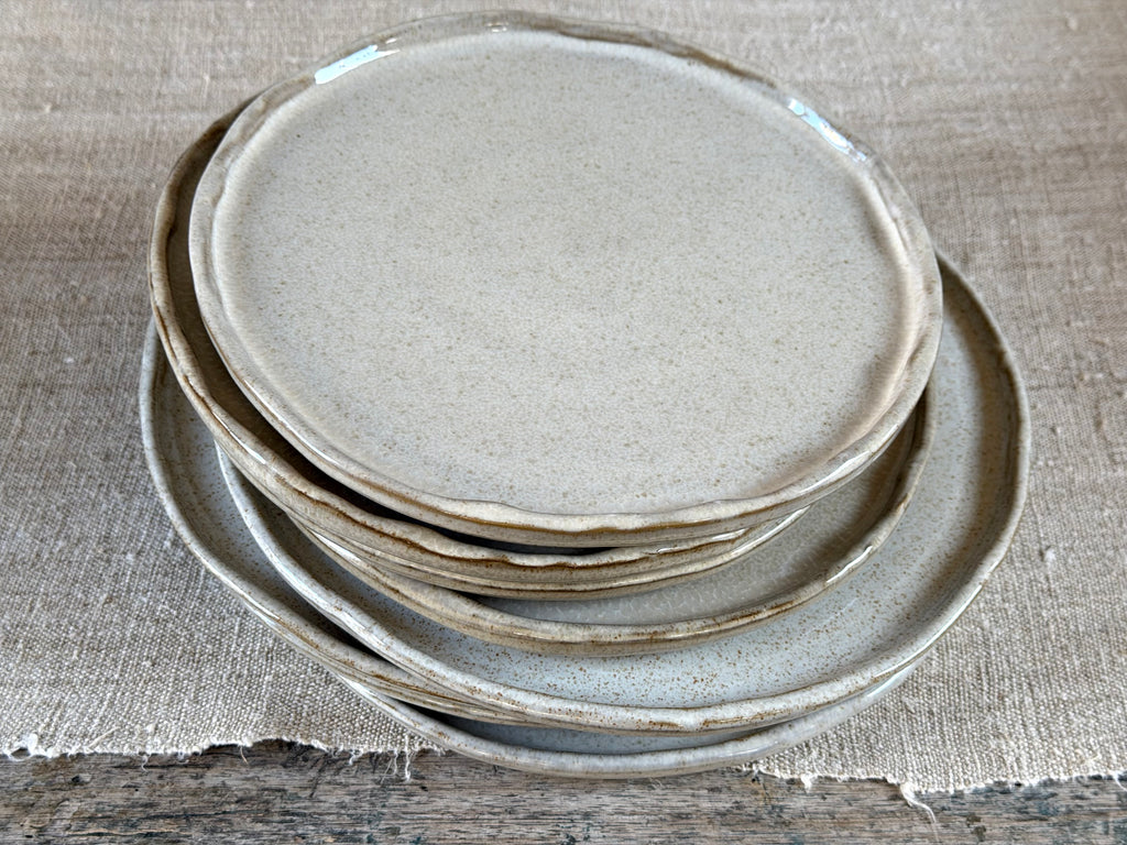 wobbly edged plates