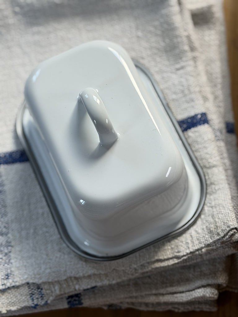 butter dish