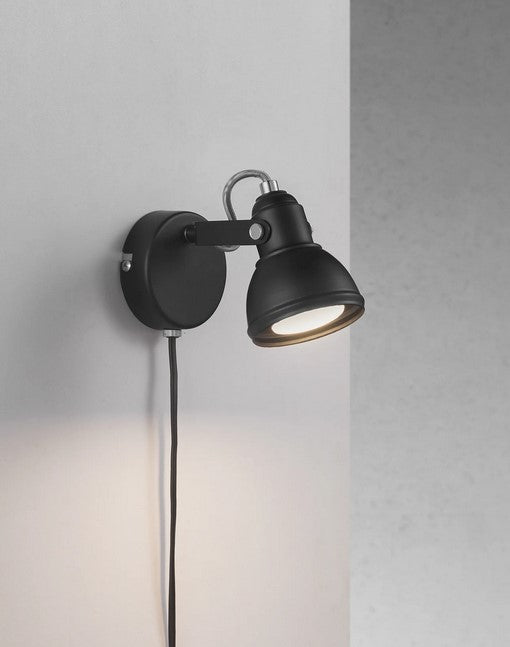 amy wall light