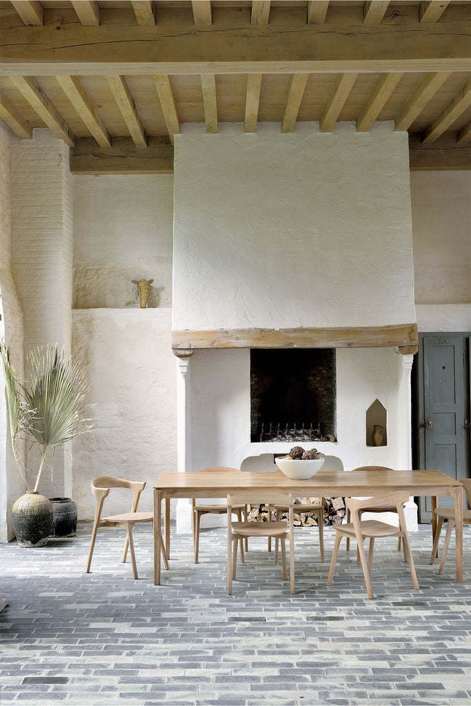 amelie oak table